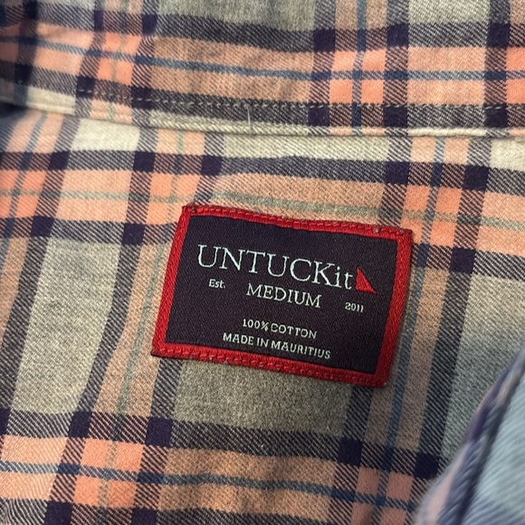 UNTUCKit men’s gray plaid long sleeve button down shirt size medium - Picture 7 of 9